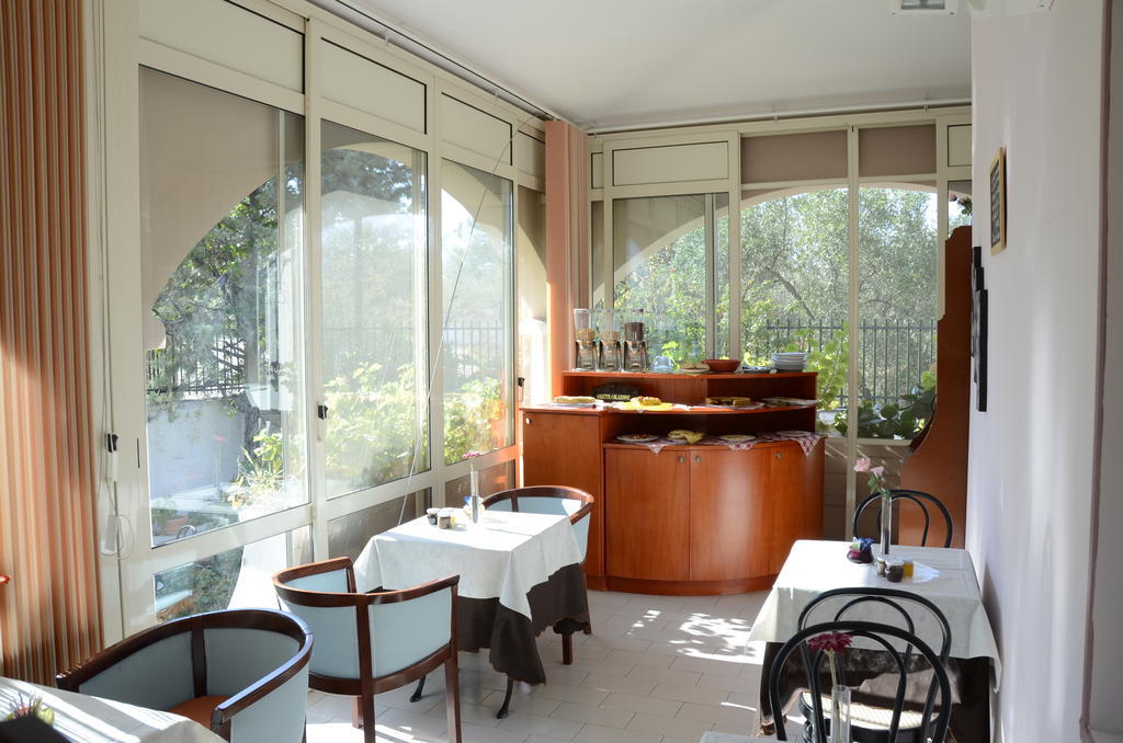 Hotel Villa Pirotta Sannicandro di Bari Экстерьер фото