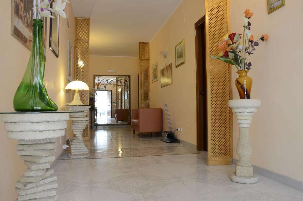 Hotel Villa Pirotta Sannicandro di Bari Экстерьер фото